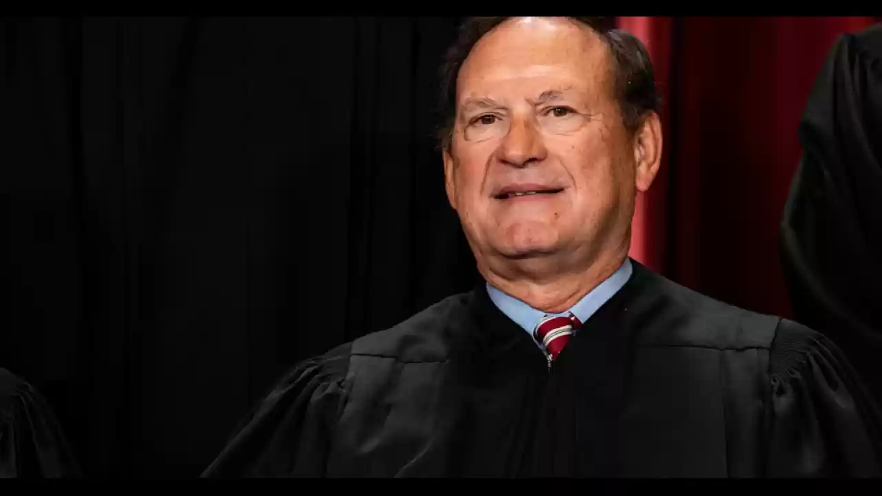 Justice Alito's Flag Controversies